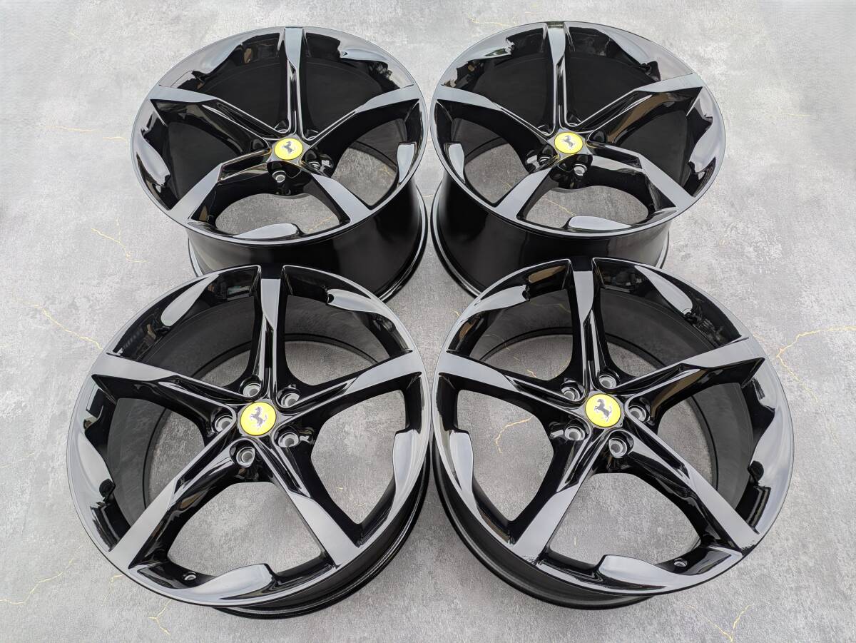 Ferrari SF90 Stradale Forged OEM 20 inch 9.5J +43.3 / 11.5J +35.9 PCD114.3 Gloss Black 4 wheels