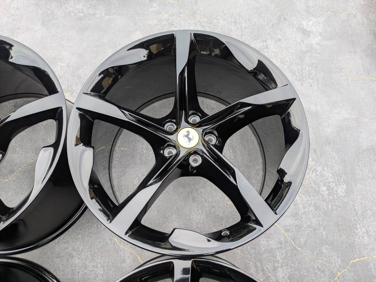 Ferrari SF90 Stradale Forged OEM 20 inch 9.5J +43.3 / 11.5J +35.9 PCD114.3 Gloss Black 4 wheels