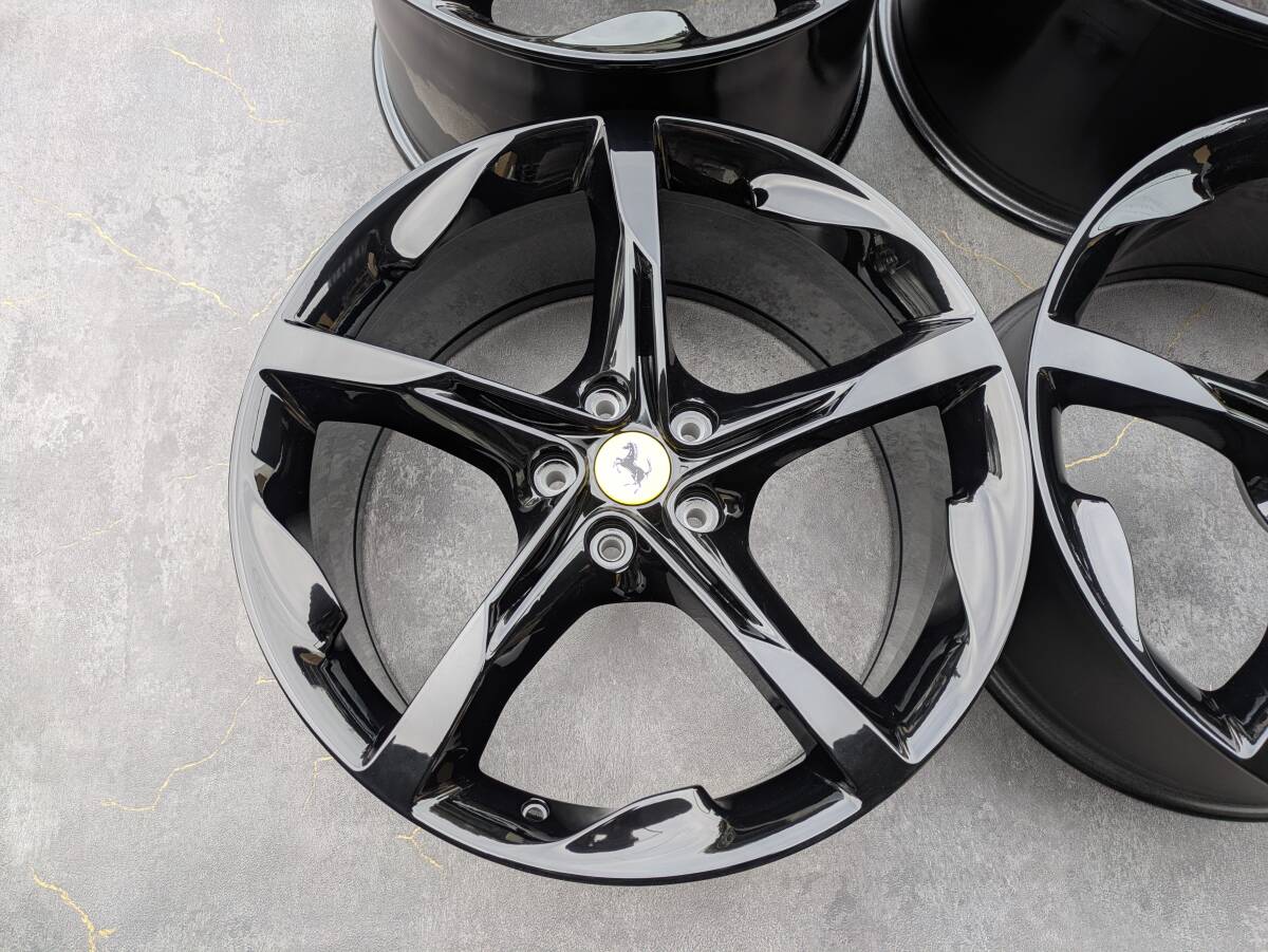 Ferrari SF90 Stradale Forged OEM 20 inch 9.5J +43.3 / 11.5J +35.9 PCD114.3 Gloss Black 4 wheels