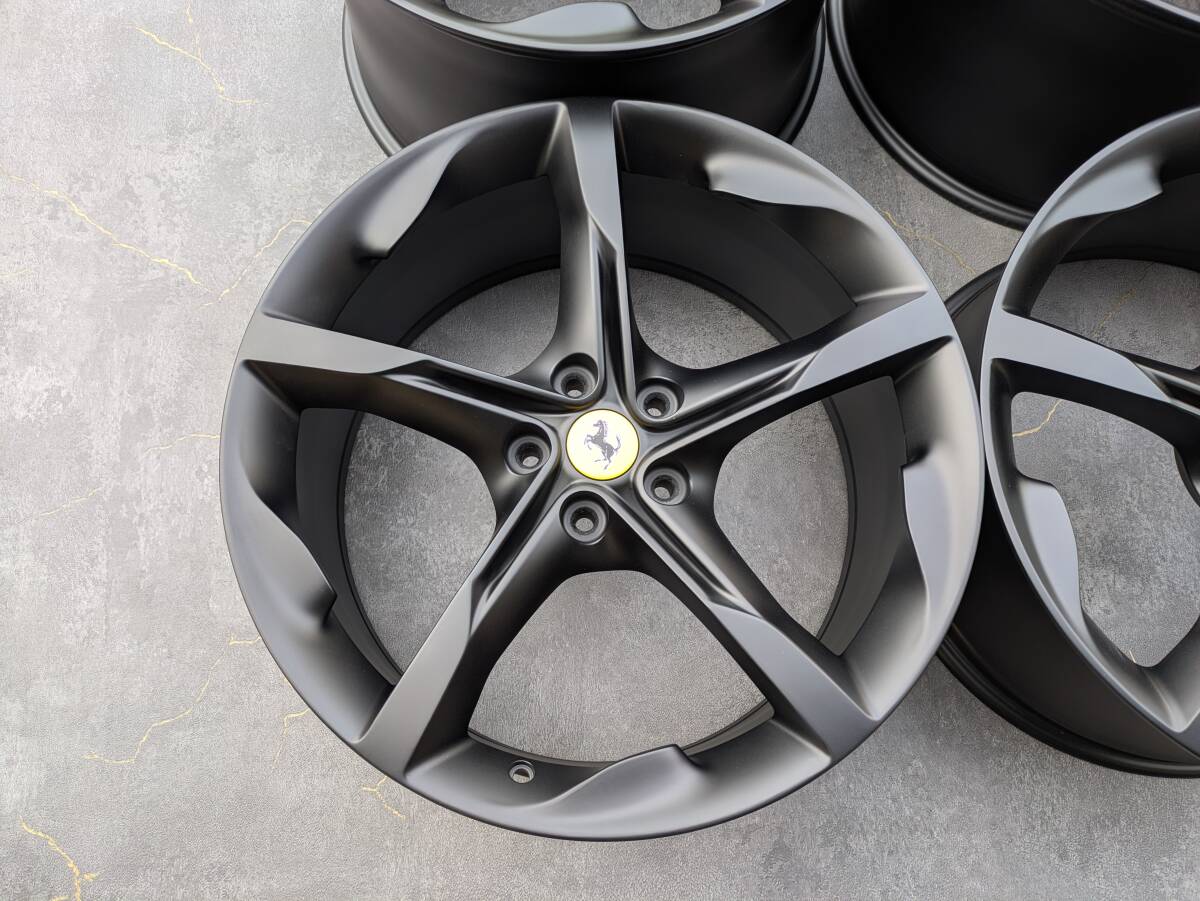 Ferrari SF90 Stradale Forged OEM 20-inch 9.5J +43.3 / 11.5J +35.9 PCD114.3 Satin Black 4 pcs.