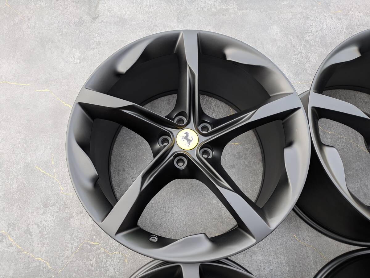 Ferrari SF90 Stradale Forged OEM 20-inch 9.5J +43.3 / 11.5J +35.9 PCD114.3 Satin Black 4 pcs.