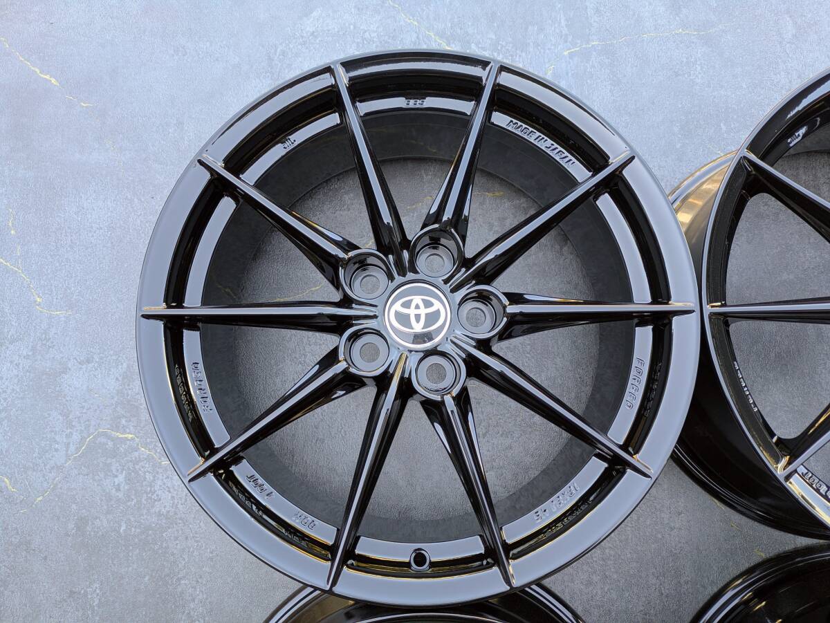 トヨタ ヤリスGR RZハイパフォーマンス BBS製 鍛造 純正 18インチ 8J +45 PCD114.3 グロスブラック 4本