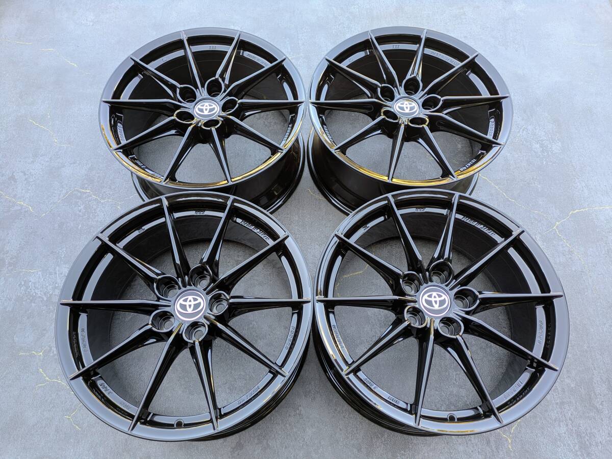 トヨタ ヤリスGR RZハイパフォーマンス BBS製 鍛造 純正 18インチ 8J +45 PCD114.3 グロスブラック 4本