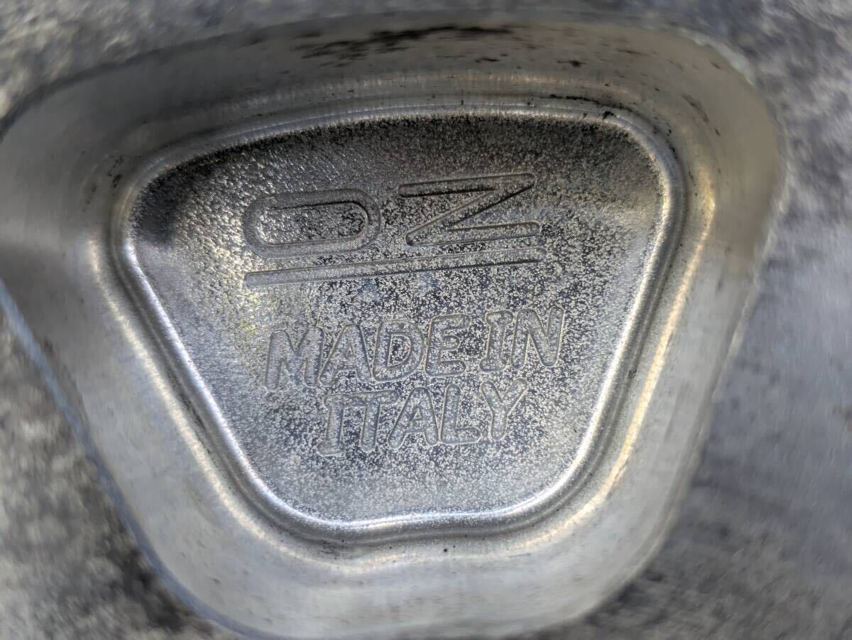 フェラーリ F12 ベルリネッタ GENUINE OZ製 鍛造 純正OP 20インチ 9.5J +48.4 / 11.5J +71.6 PCD114.3 サテンブラック 4本