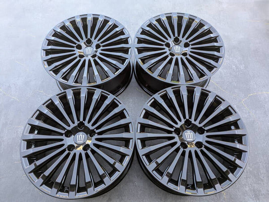 トヨタ クラウン セダン 純正 19インチ 8J +30 PCD120 グロスブラック 4本