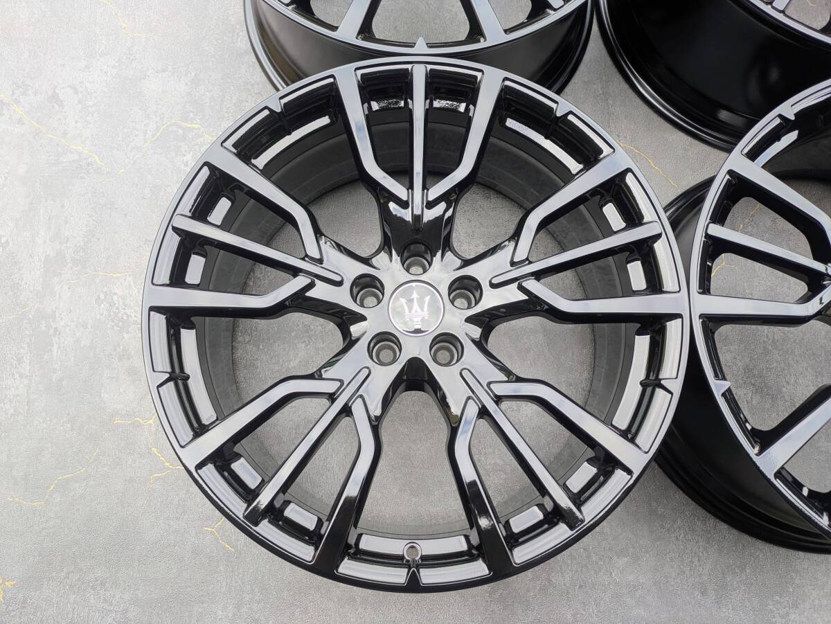 マセラティ Grecale グレカーレ 鍛造 純正 20インチ 9J +29 PCD110 グロスブラック 4本