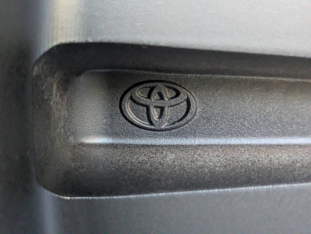 トヨタ 60系 プリウス PHEV 純正 19インチ 6.5J +40 PCD114.3 サテンブラック 4本