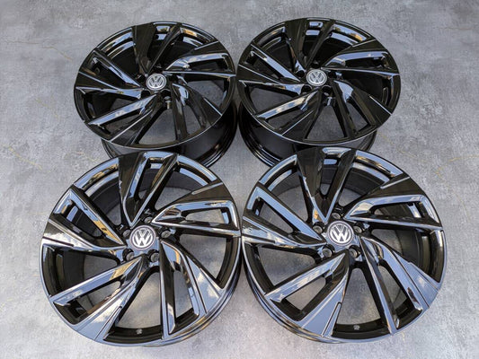 VW フォルクスワーゲン ゴルフ8 純正 19インチ 8J +50 PCD112 グロスブラック 4本