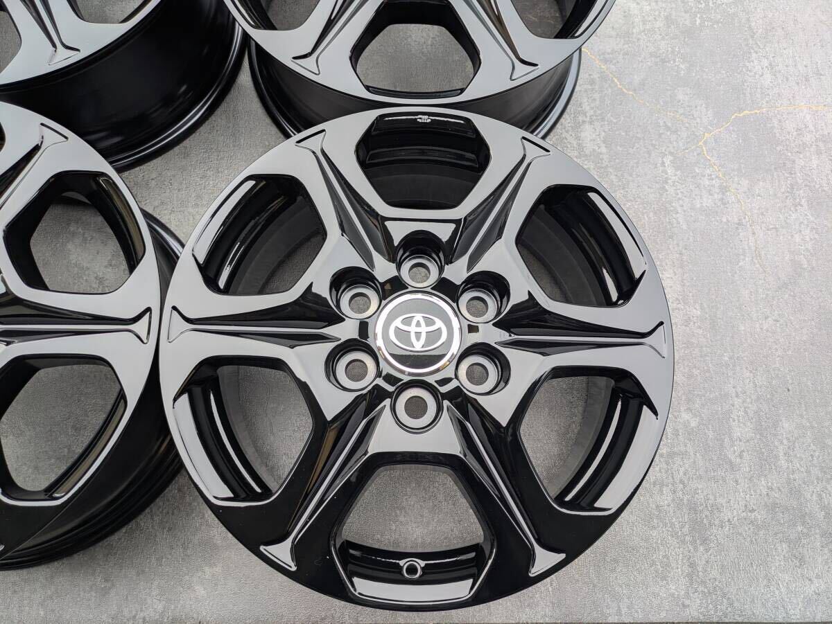 トヨタ ランドクルーザー ランクル 300 GRスポーツ 純正 18インチ 7.5J +60 PCD139.7 グロスブラック 4本