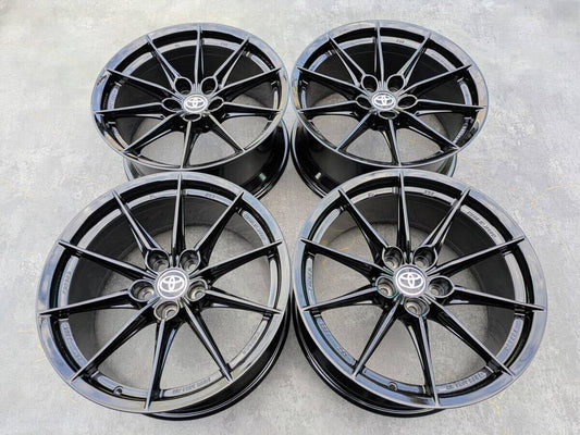 トヨタ GR カローラ BBS製 鍛造 純正 18インチ 8.5J +30 PCD114.3 グロスブラック 4本