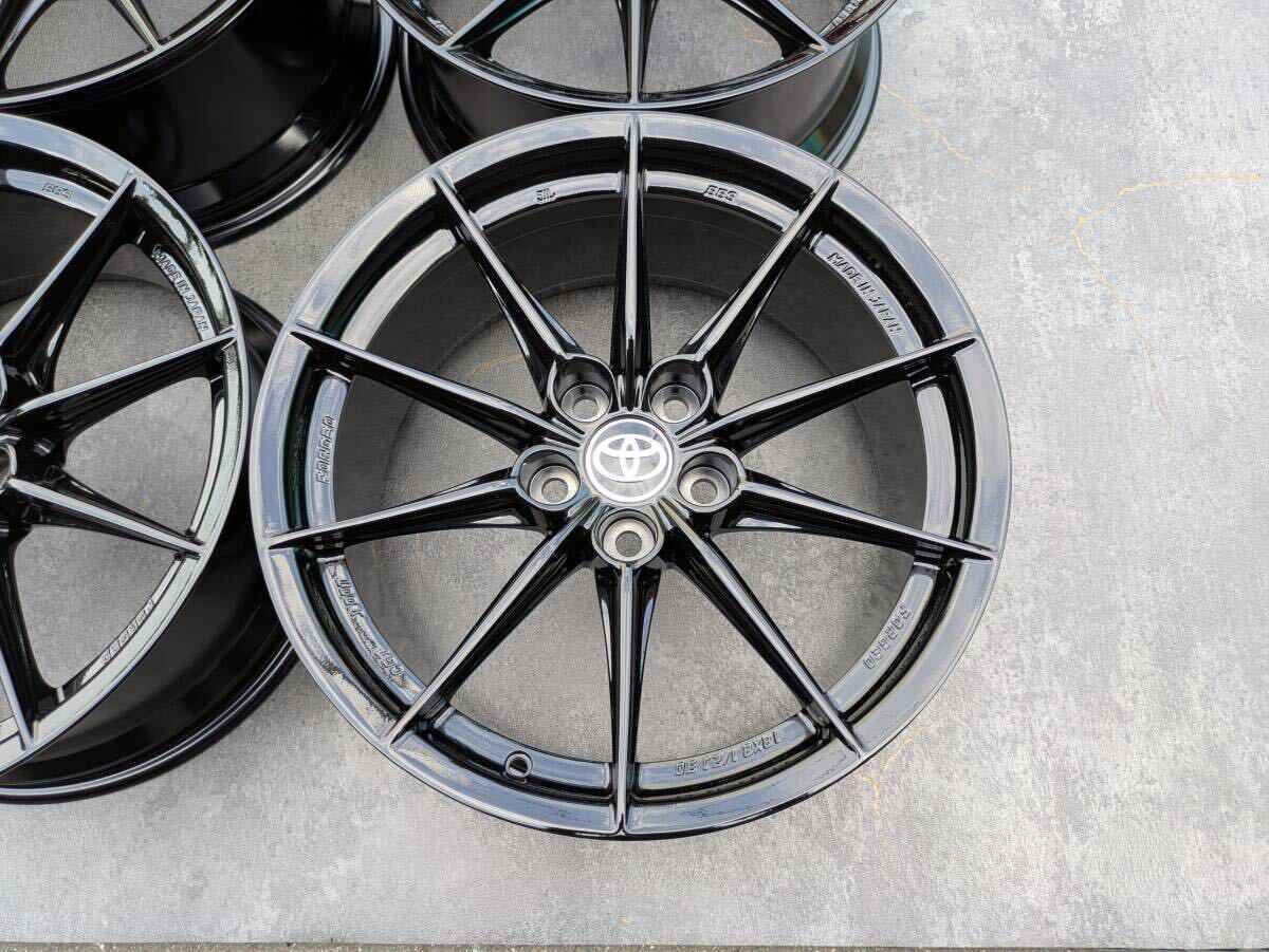 トヨタ GR カローラ BBS製 鍛造 純正 18インチ 8.5J +30 PCD114.3 グロスブラック 4本