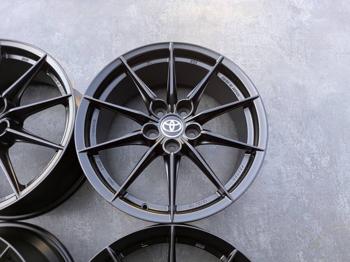 トヨタ GR ヤリス RZ ハイパフォーマンス BBS製 鍛造 純正 18インチ 8J +45 PCD114.3 サテンブラック 4本