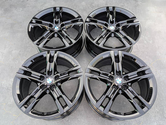 BMW F40 1シリーズ F44 2シリーズ Mスポーツ ダブルスポーク スタイリング 556M 純正 18インチ 8J +54 PCD112 グロスブラック 4本