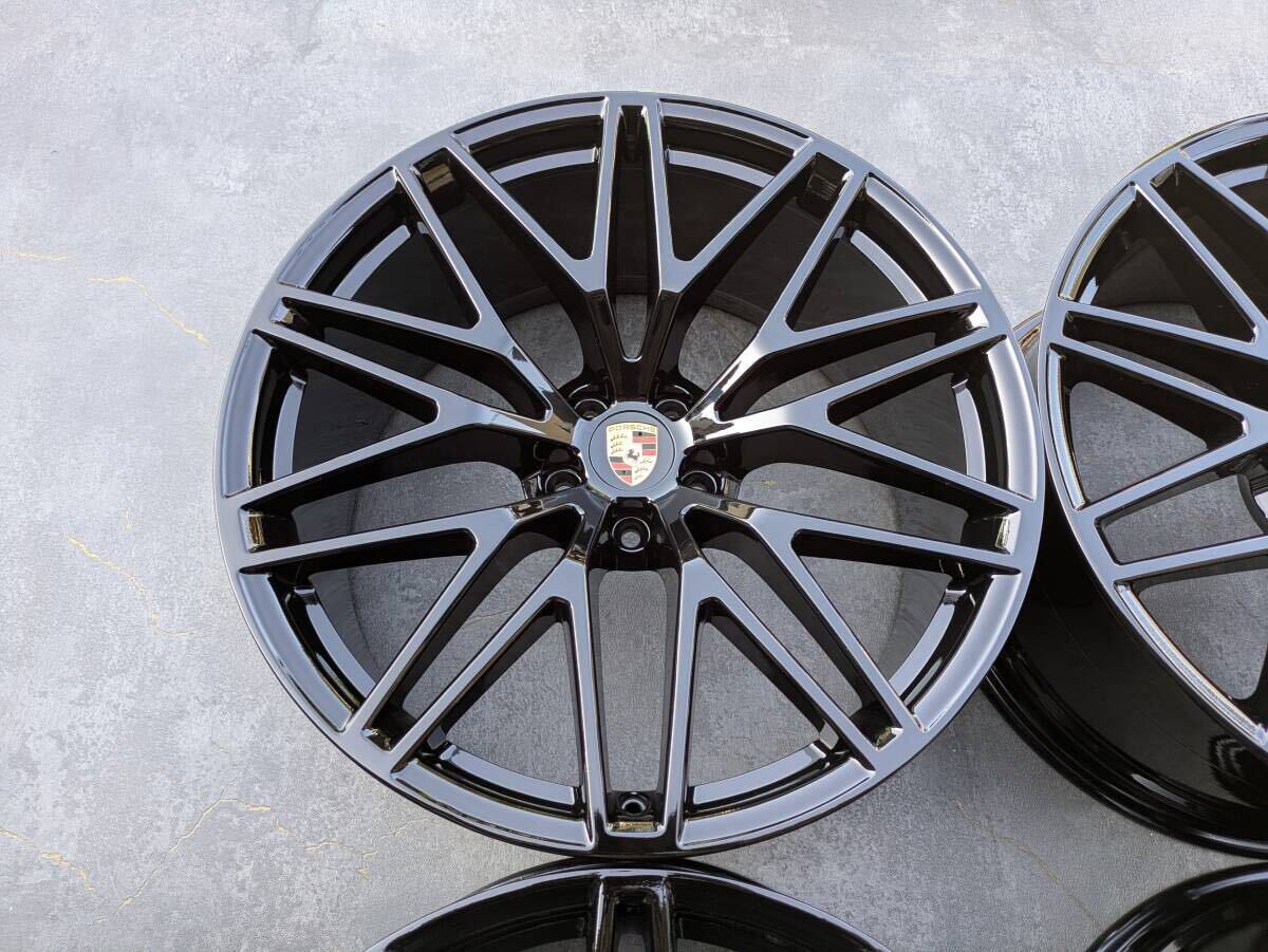 ポルシェ マカン RS スパイダー 95B 純正 21インチ 9.5J +27 / 10J ＋19 PCD112 グロスブラック 4本