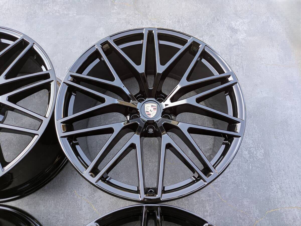 ポルシェ マカン RS スパイダー 95B 純正 21インチ 9.5J +27 / 10J ＋19 PCD112 グロスブラック 4本
