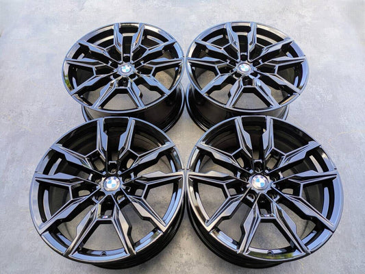 BMW G26 4シリーズ Mスポーツ ダブルスポーク スタイリング 861M 純正 19インチ 8.5J +35 / 9J +42 PCD112 グロスブラック 4本